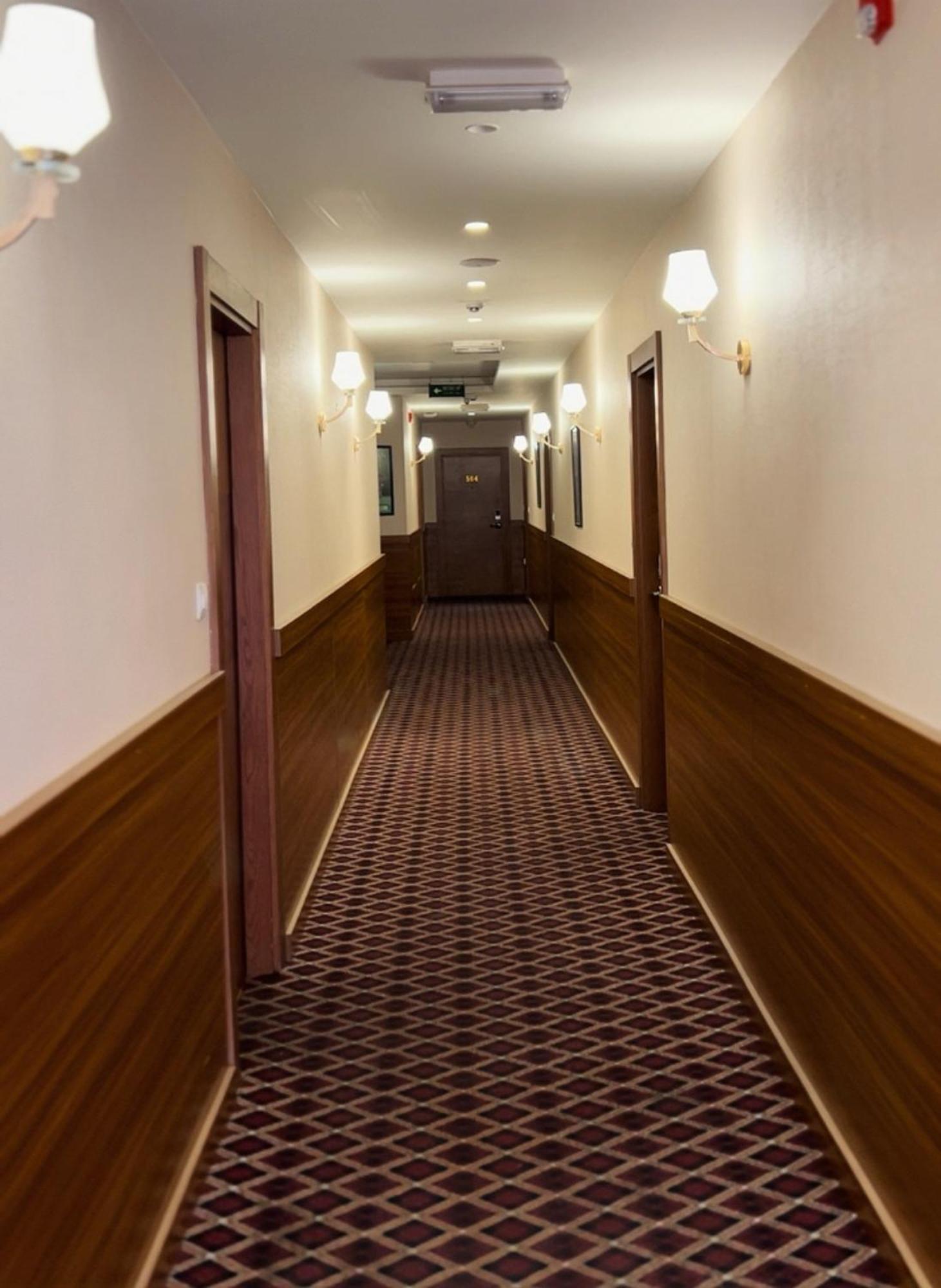 The Seventh Star Hotel Suites Amman Exterior photo