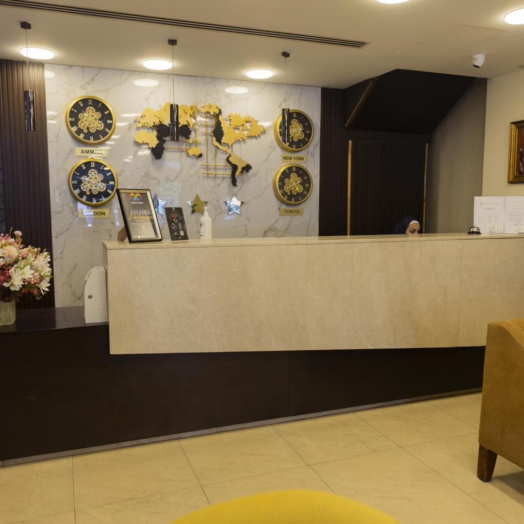 The Seventh Star Hotel Suites Amman Exterior photo